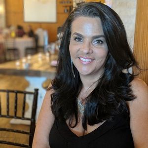 Meet your Posher, Inez